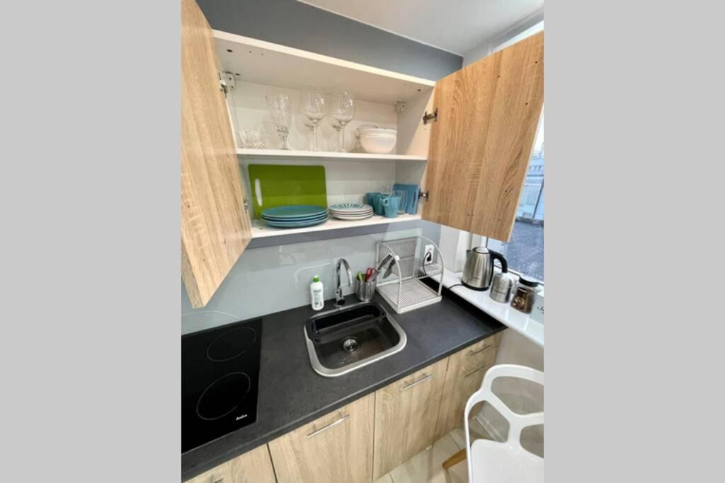 Apartmán Gold 3 Metro X2 Wifi 300 Mbs 60'Tv Netflix Hbo Appletv+ Varšava Exteriér fotografie